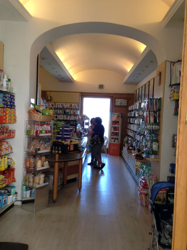 Apotheke-Capri-1-2