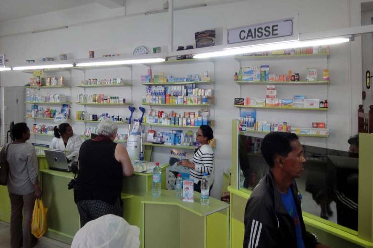 antsirabe-apotheke-2