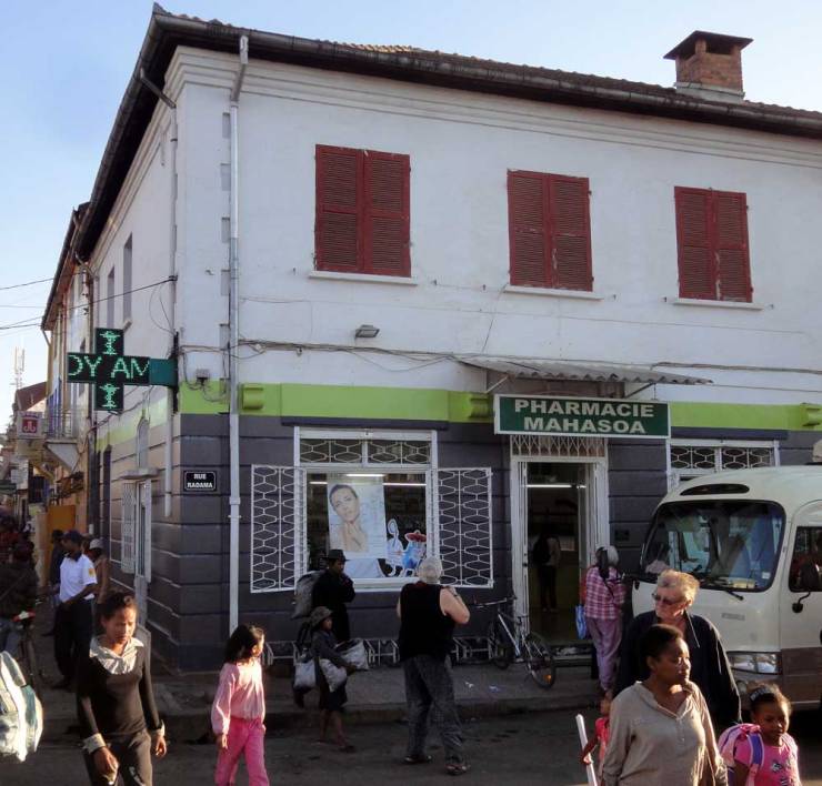 antsirabe-apotheke-9